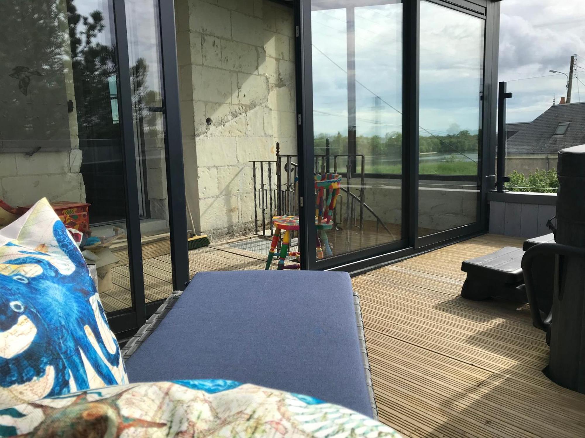 Jacuzzi Et Vue Sur Loire - Maison D'Hotes L'Odyssee La Chapelle-sur-Loire Exterior foto